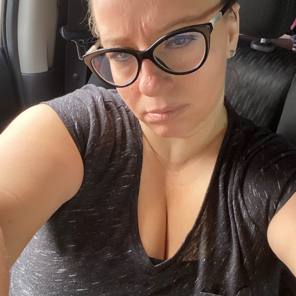 Meet your Posher, Gina